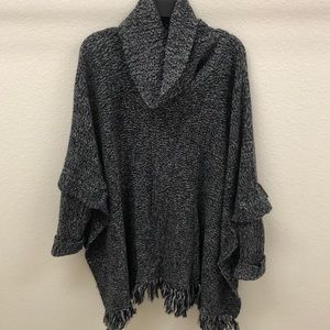 RD Style oversized fringe detail poncho. Size S.